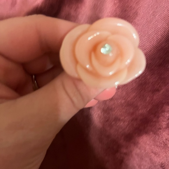 Nwt womens oversized peach flower ring - Picture 3 of 4